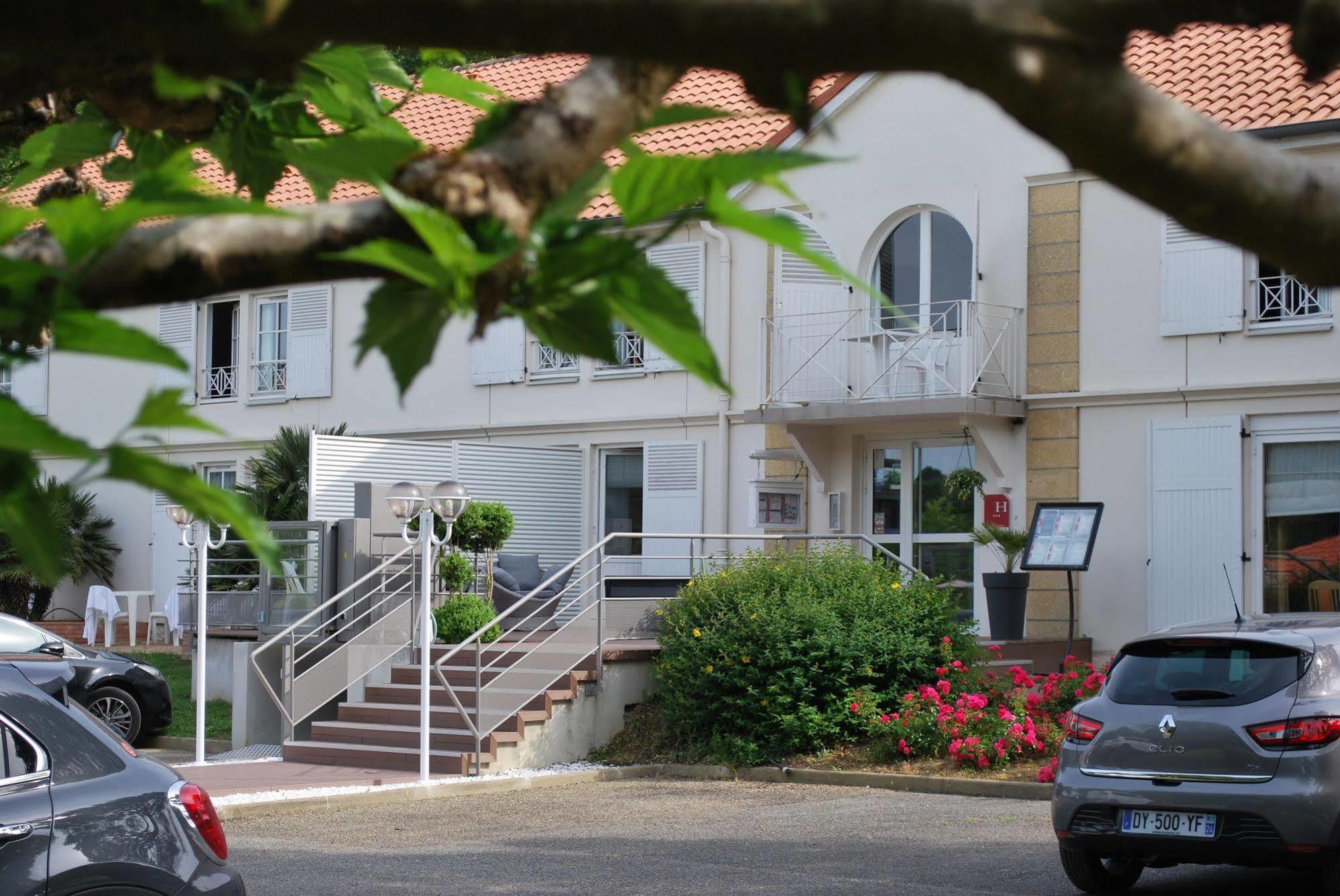 Hotel Le Relais Des Champs Eugenie-les-Bains Exterior photo
