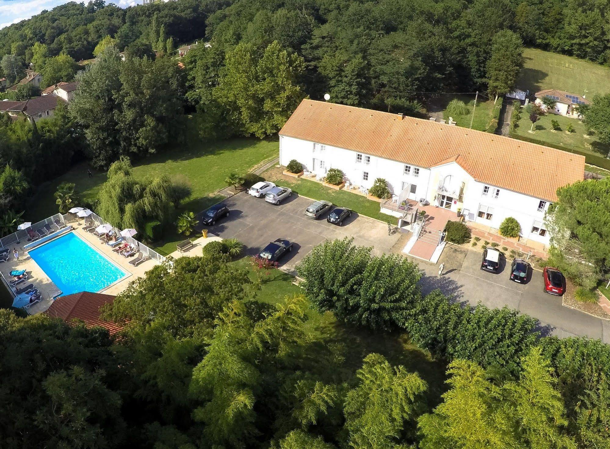 Hotel Le Relais Des Champs Eugenie-les-Bains Exterior photo